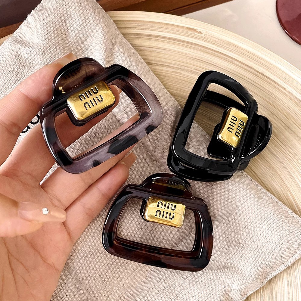 Tech Computer Accessories - High Quality Hair Claws Clips leopard