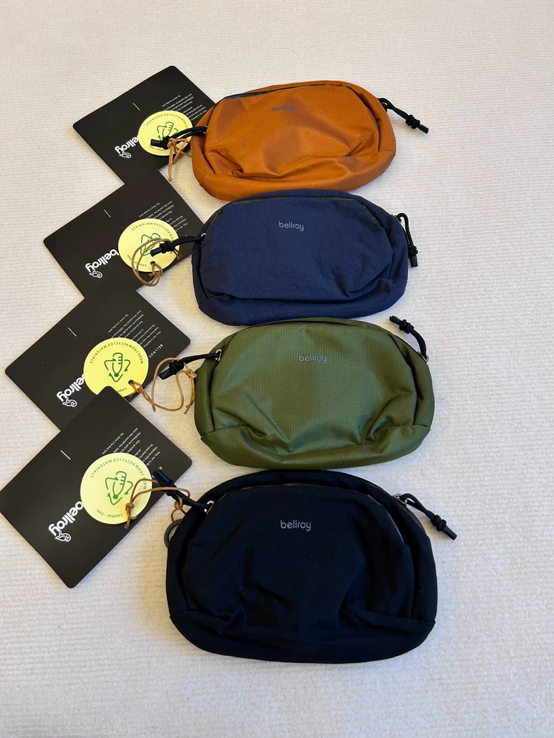Tech Accessories Organizer Pouch - Bellroy Venture Pouch 1.5L Tech Organizer